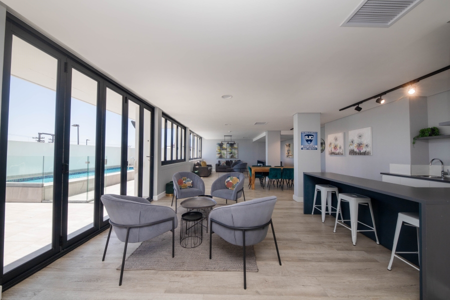 1 Bedroom Property for Sale in Woodstock Western Cape